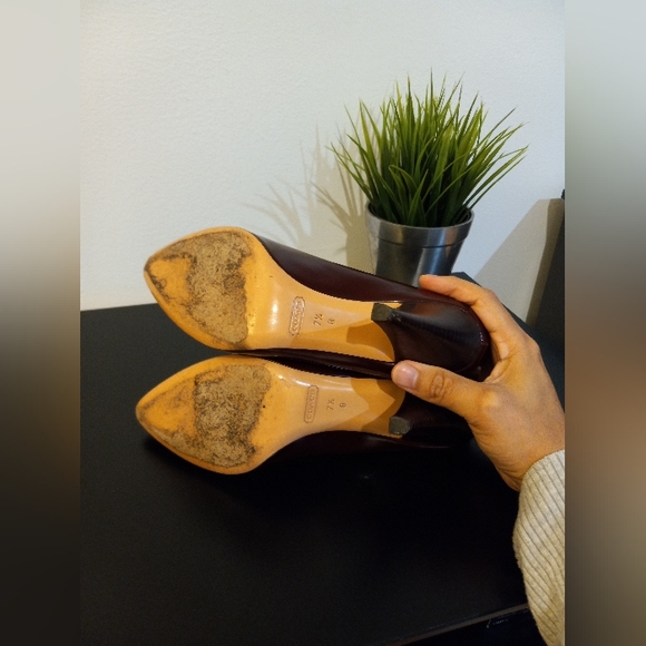 Coach heels - Picture 10 of 10